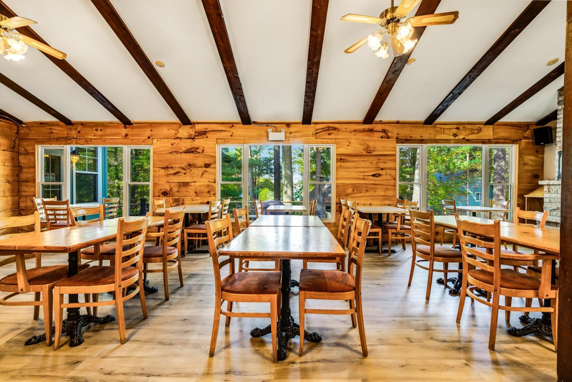 Villa Muskoka Waterfront Retreat Dwight Esterno foto