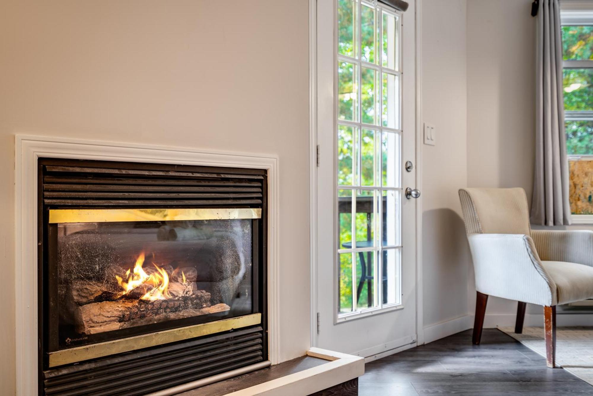 Villa Muskoka Waterfront Retreat Dwight Esterno foto